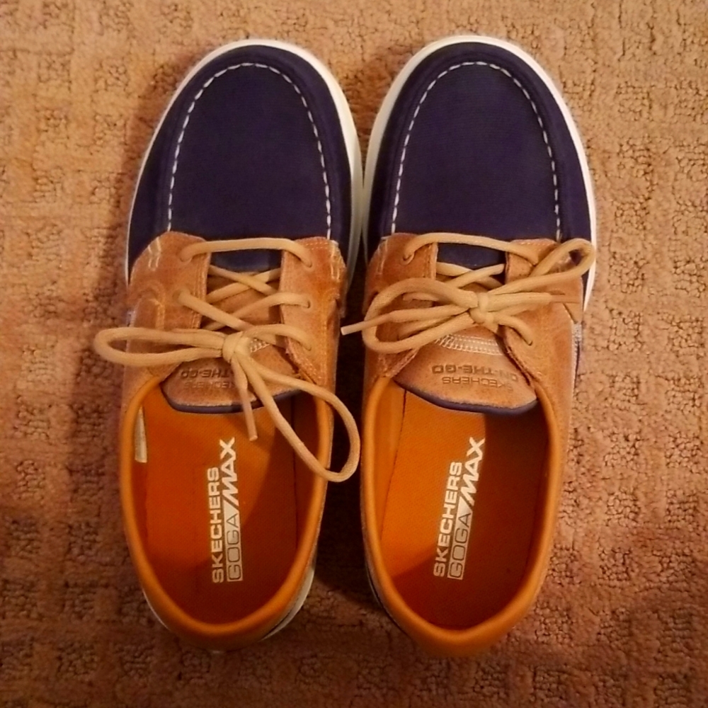 Skechers Gogamax loafer